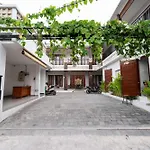 Reddoorz Plus At Yasa\'S Living Denpasar