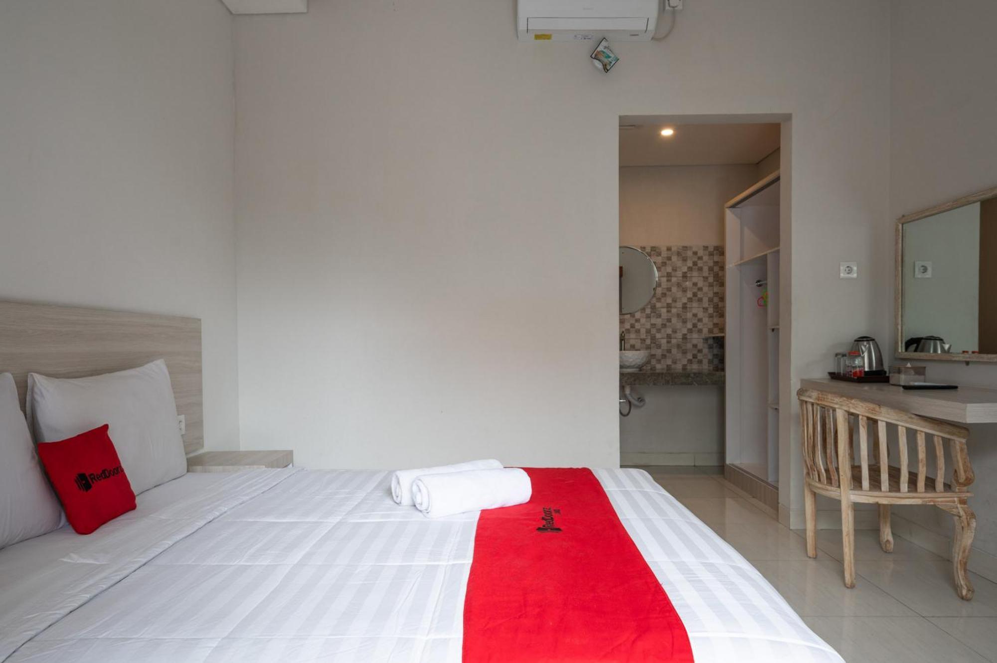 Reddoorz At Yasa's Living Denpasar *